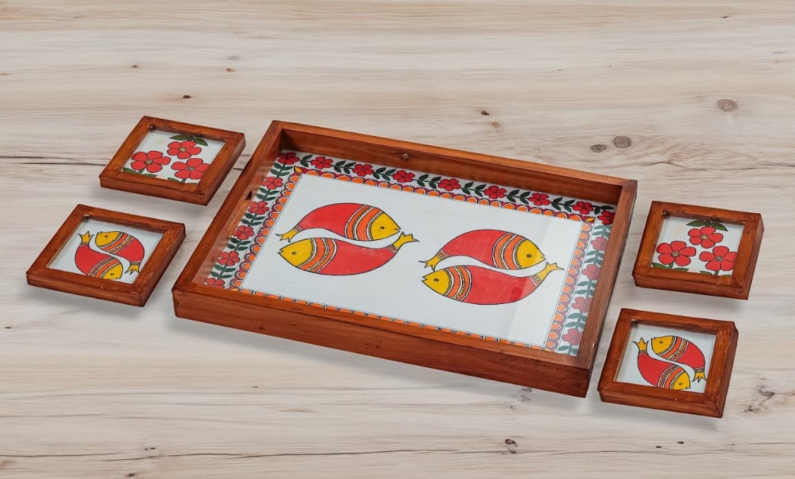 Rangriti Teak Wood Tray With Coasters – Madhubani Red Fish Pair Of Two