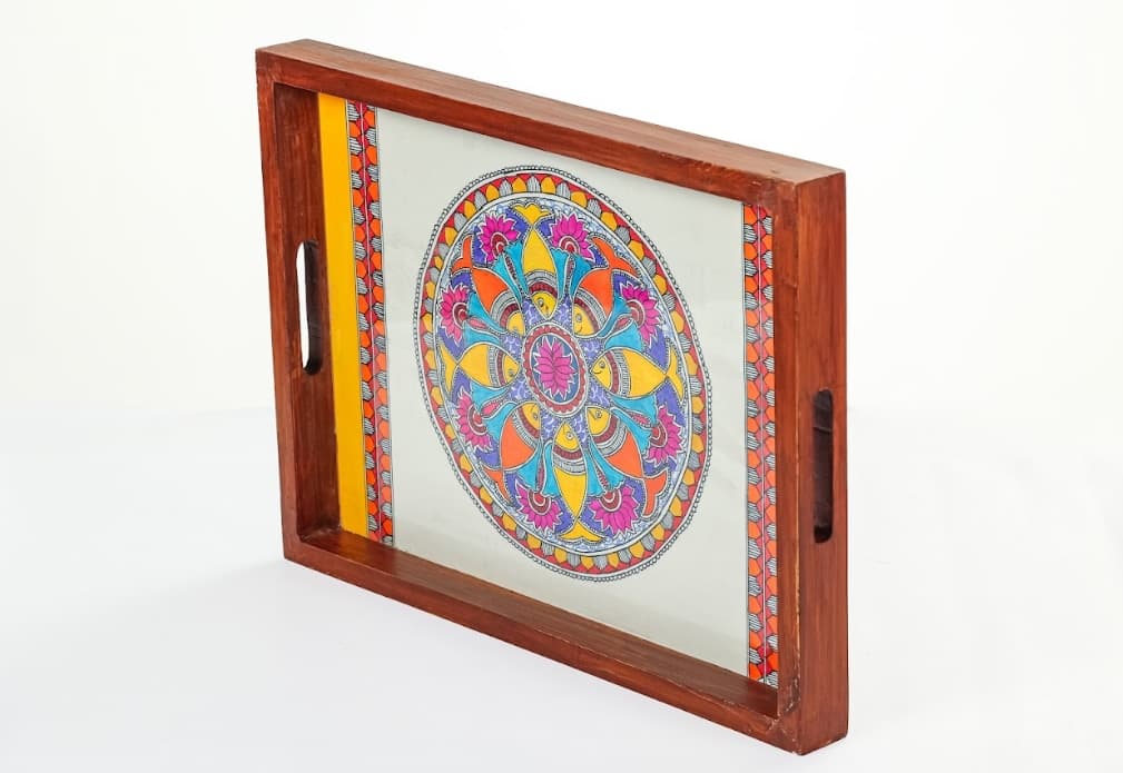 Rangriti Teak Wood Tray With Coasters – Madhubani Circle Fish Motif